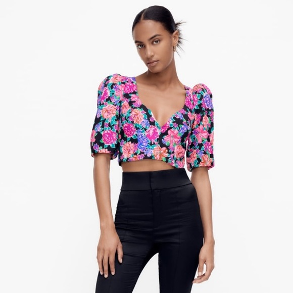 Zara | Tops | Zara Floral Print Crop Top | Poshmark